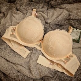 Biustonosz Push-Up Zbierający Efekt Ręki Koronka Beżowy